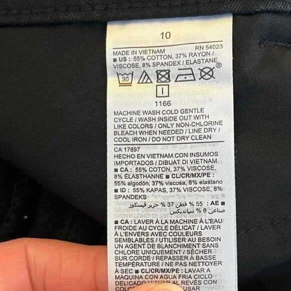 Old Navy Black High Rise Pixie Straight Ankle Pants Size 10 Casual Work - Picture 12 of 12